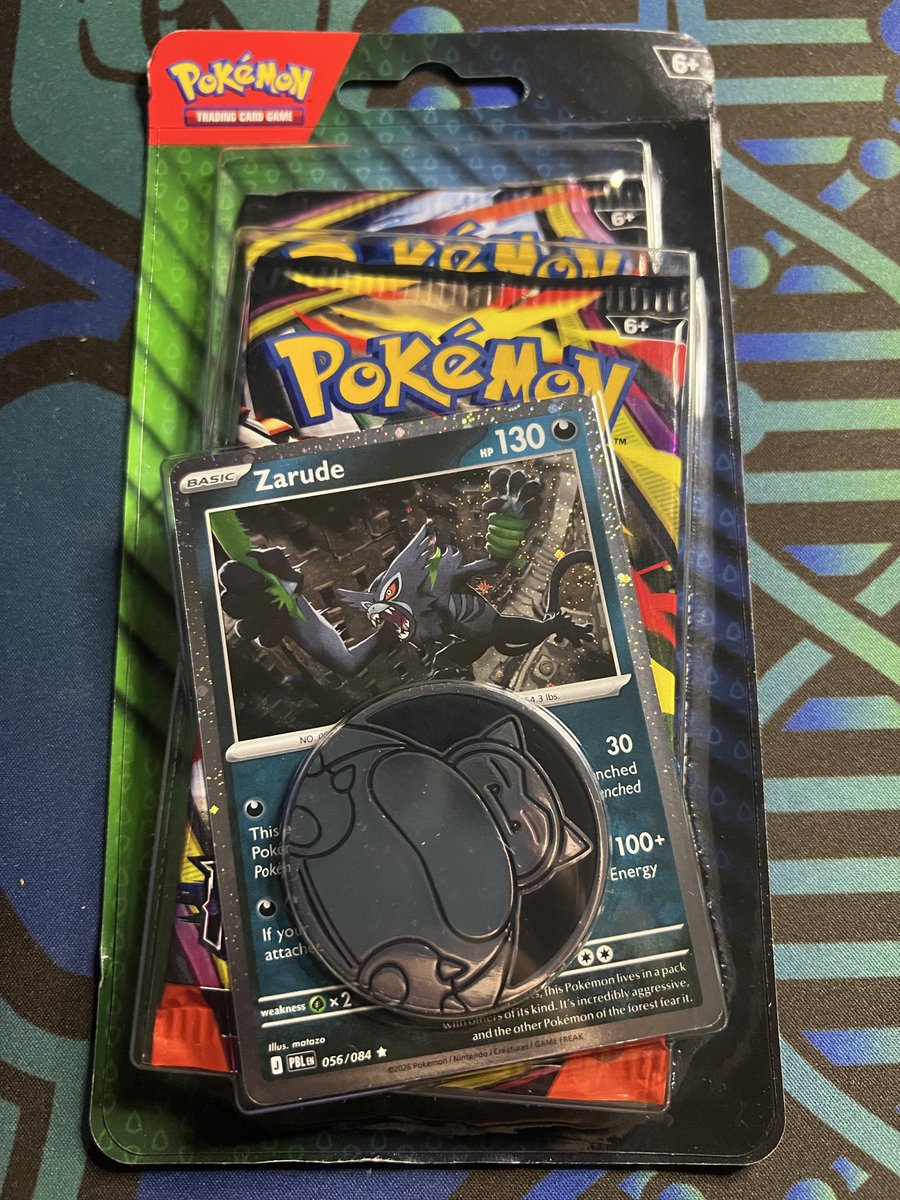mummery_tony's tweet photo. @pokemondealsuk All my local Waterstones had https://t.co/2eaztzEdJq