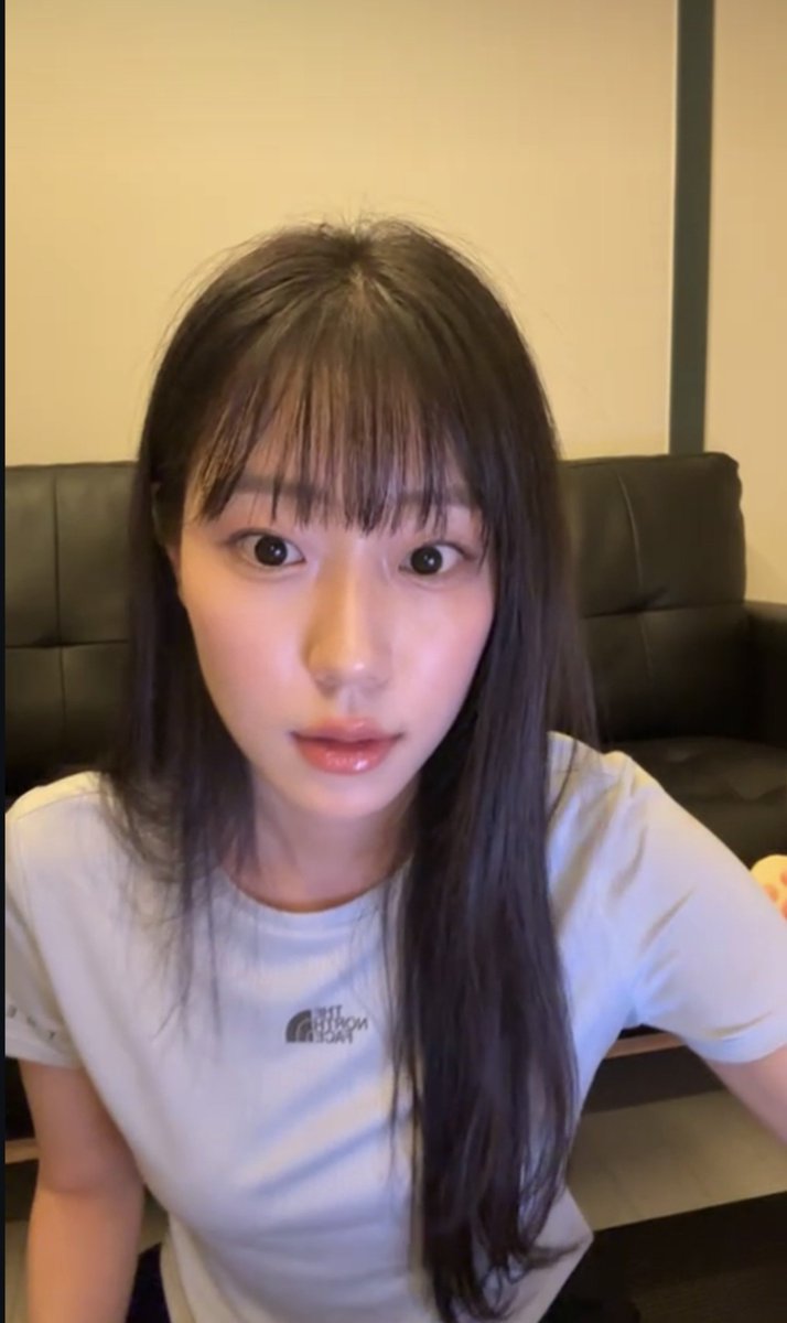 saranghaziwoo3o's tweet photo. 아 귀여워 오늘 아기토끼자기야
주사위 512 🐰🤍 🫳🏻🫳🏻🫳🏻 https://t.co/pPeZCs9a7A