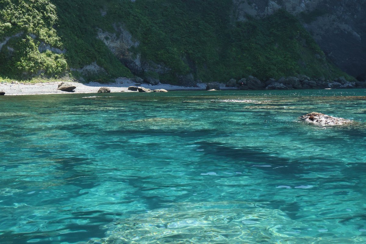 danshakupote2's tweet photo. 大自然！！！！
北海道の海は綺麗でした🌊 https://t.co/RRup3Ajv5l