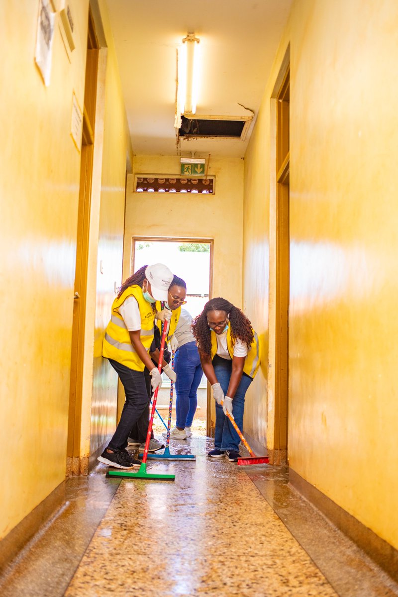 mtnug's tweet photo. Women showing up for women 💛
Led by Dorcas Muhwezi, GM Customer Experience, the MTN Women team spent the day refreshing the maternity ward at Kiyunga Health Centre, creating a cleaner, brighter space for mothers and their little ones.
Because every mother deserves care, comfort, and dignity.
#21DaysOfYelloCare #DoingForTomorrowToday
@mtnmomoug @mtnfoundationug @MTNGroup