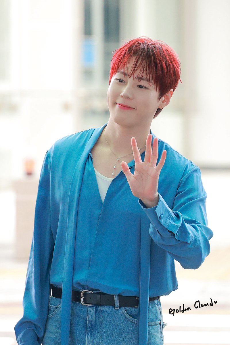GoldenCloud0322's tweet photo. 260814 ICN 출국
<KCON LA 2026> 

잘 다녀와 💙💙💙

#하성운 #HASUNGWOON #워너원 #WannaOne https://t.co/17AFd2DYFY