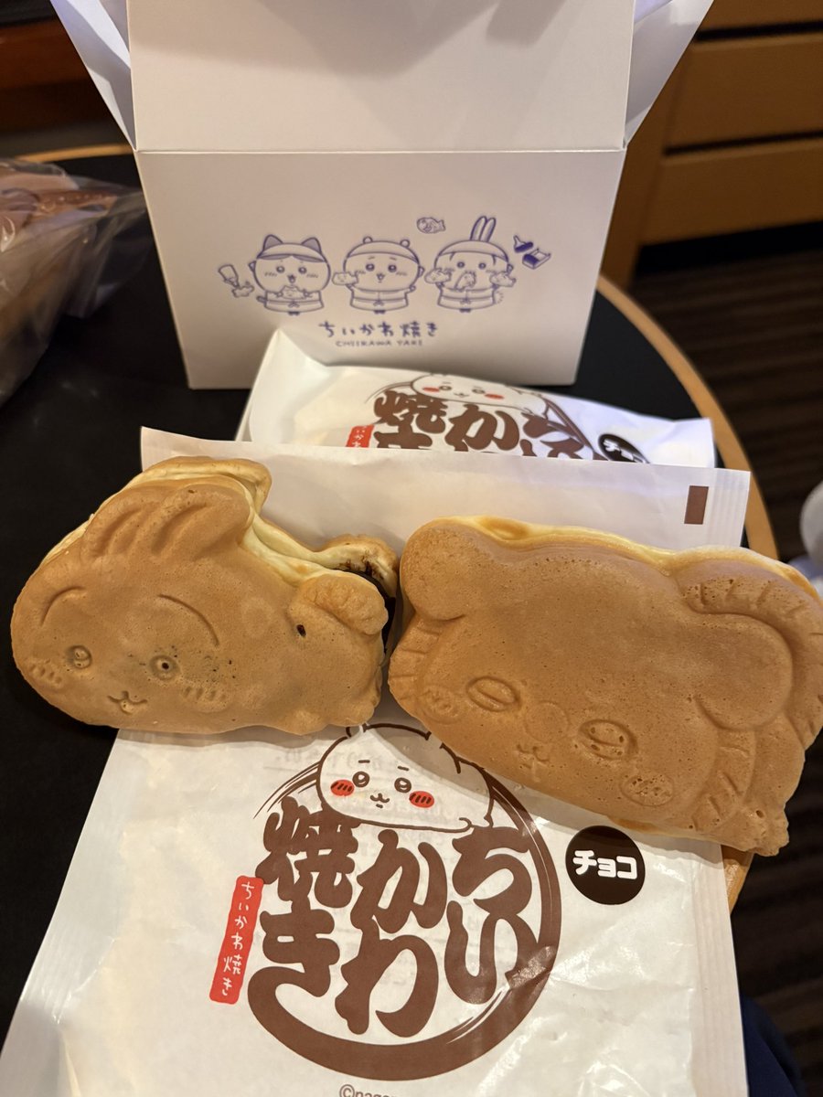 hitsujiyahoo's tweet photo. 念願のちいかわ焼きをGET🤍 https://t.co/kBo891sIOK