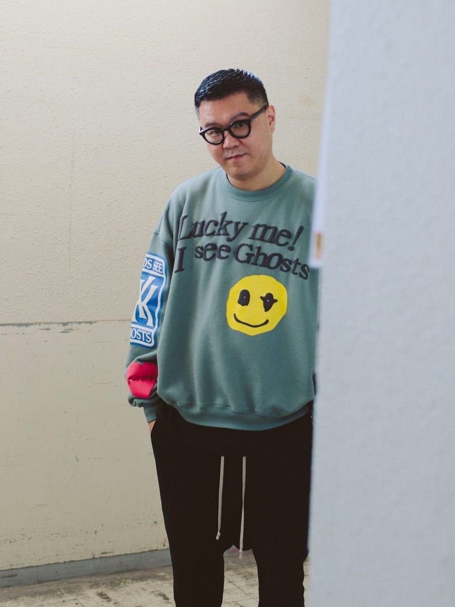 GINZA_magazine's tweet photo. シソンヌ長谷川の服バカすぎる私生活。ファッション大好き芸人が現代っ子に物申す！ 
https://t.co/ualuR8cqcK https://t.co/VrzfObeOrQ