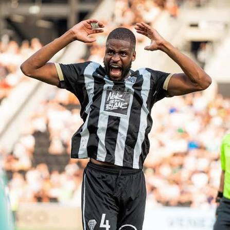 Lokzyzkbr's tweet photo. 🚨🇵🇹 BRAGA | OUSMANE CAMARA

Braga a pris des renseignements sur Ousmane Camara 🇬🇳.

Le défenseur central d’Angers plaît au club portugais, qui apprécie son profil et son potentiel.

#SCBraga #Mercato #OusmaneCamara #SCOAngers #Ligue1 https://t.co/jxDCqnbLIx