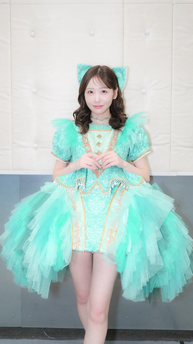 FRUITS_ZIPPER's tweet photo. ·.⟡ ┈┈┈┈ ✧ ┈┈┈ ✧ ┈┈┈┈⟡.·
　 👗FRUITS ZIPPER 新衣装👗
　   👑プリンセスルック衣装👑
·.⟡ ┈┈┈┈ ✧ ┈┈┈ ✧ ┈┈┈┈⟡.·

💚櫻井優衣 @yui_fz0221

Costume supervision：HIROSUMI SAITO

🎧FRUITS ZIPPERを聴く
https://t.co/Lzr0SYht4K

#KAWAIILAB
#FRUITSZIPPER #ふるっぱー
#フルーツジッパー