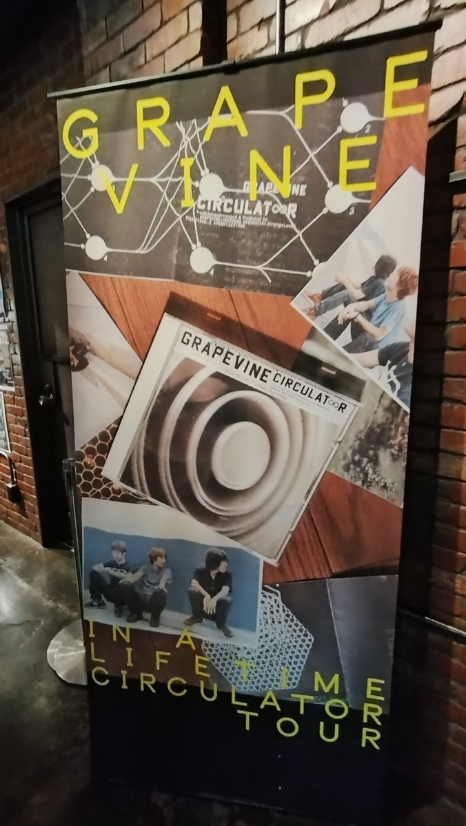 tech_ji's tweet photo. THE GROOVERS☆
2マンのセトリ楽しみだったよ！
えっ！？45分？短ッ！
金やんのお願いで田中くん出てきて♪無敵の日々
いいねぇ！
初！GRAPEVINE☆
AORっぽいのからバリバリのオルタナティブ全開！体うずく！後半からの曲全部いいねぇ！
セッションもよかった。
金やん還暦おめでとーまであと少し笑 https://t.co/d2sgRdP99e