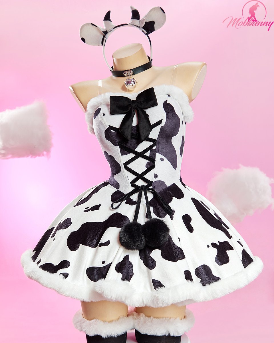mobbunny1's tweet photo. Moo~ Cow Print plush dress 🐮🐄Black or Pink? https://t.co/OOzuToIB1B