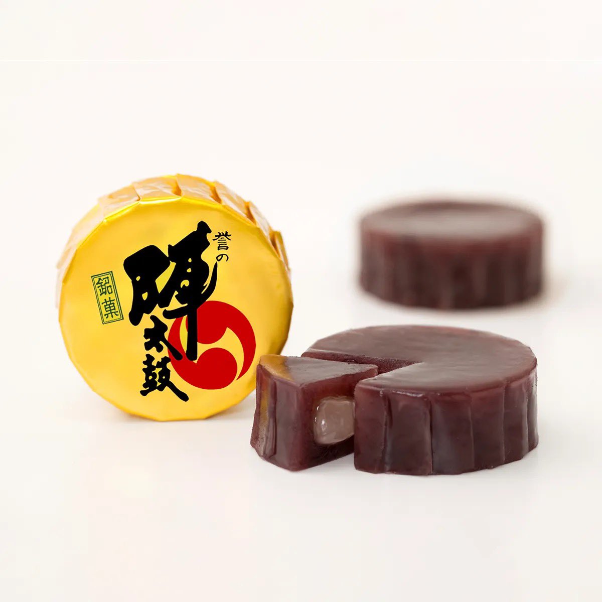 kobai_jindaiko's tweet photo. 『陣太鼓、経験値おいしい』などの投稿をされている方が多く、何事かと思ったら審神者の皆様でした😂

どうやら誤タップも多いようなので、皆様もどうぞご注意ください……？🤔

いいね！やRTの誤タップ、
そして、おいしい陣太鼓がお待ちしております。 https://t.co/LeIrKJhFKz