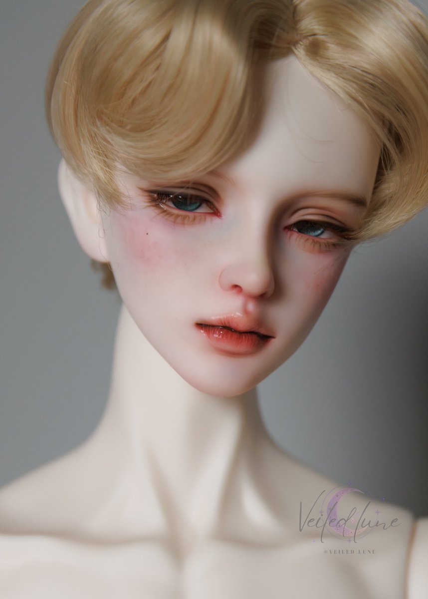 Veiled_Lune's tweet photo. 카나돌 아드리안

개인작업 https://t.co/THsrzsuCQb