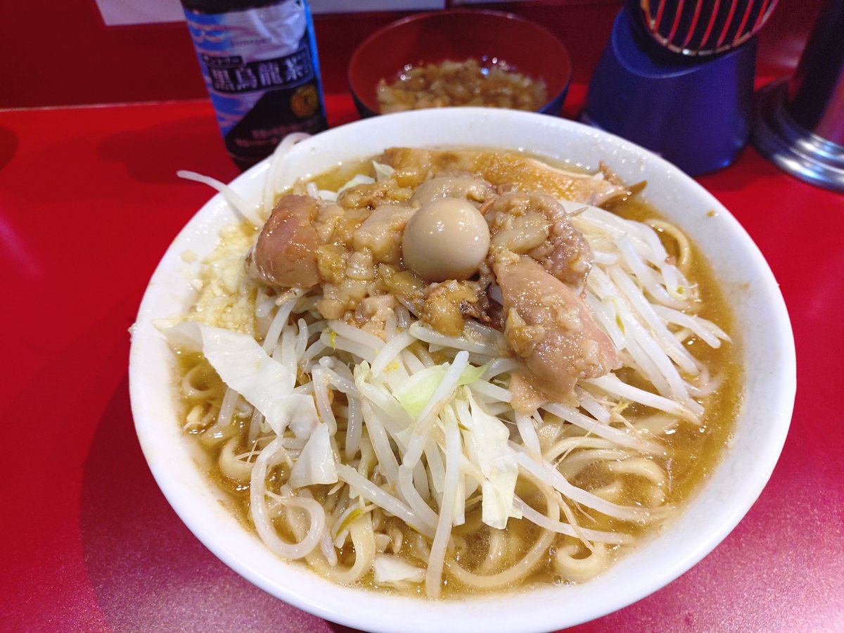 hawks_servant's tweet photo. 駒込ロスコでだらだらサウナ入ってから麺屋HERO
乳化したスープとデロ気味の麺が激ウマ😋 https://t.co/RIhIJhmTGD