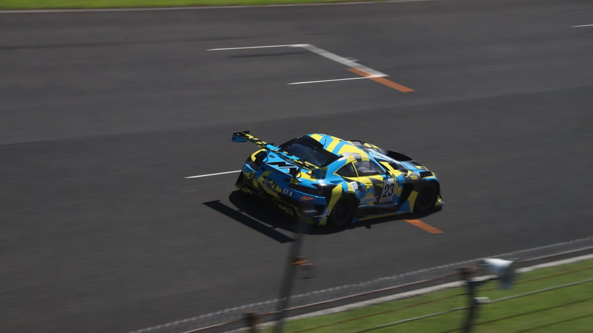 Rugger1_55521's tweet photo. #S耐 #スーパー耐久 #オートポリス #TKRI #松永建設 #23号車 #Mercedes #AMG
2024.S耐Rd.3オートポリスで撮影♪ https://t.co/7TdMGV75YN