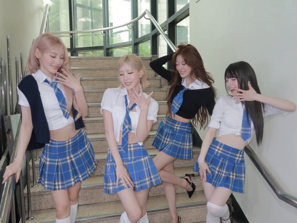 official_artms's tweet photo. 📸260814 #오늘의_탐험일지

#ARTMS #아르테미스 #OURII
#Hyper_Ego https://t.co/C9A0Fk8uIT