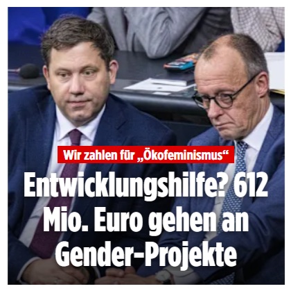 AliCologne's tweet photo. In Köln sehen sehr viele Straßen aus wie in der DDR zur Endzeit.

Aber das Geld geht in Geder-Projekte. Wir brauchen endlich eine Politikerhaftung für Geldverschwendung! https://t.co/Yr3fe3jHox
