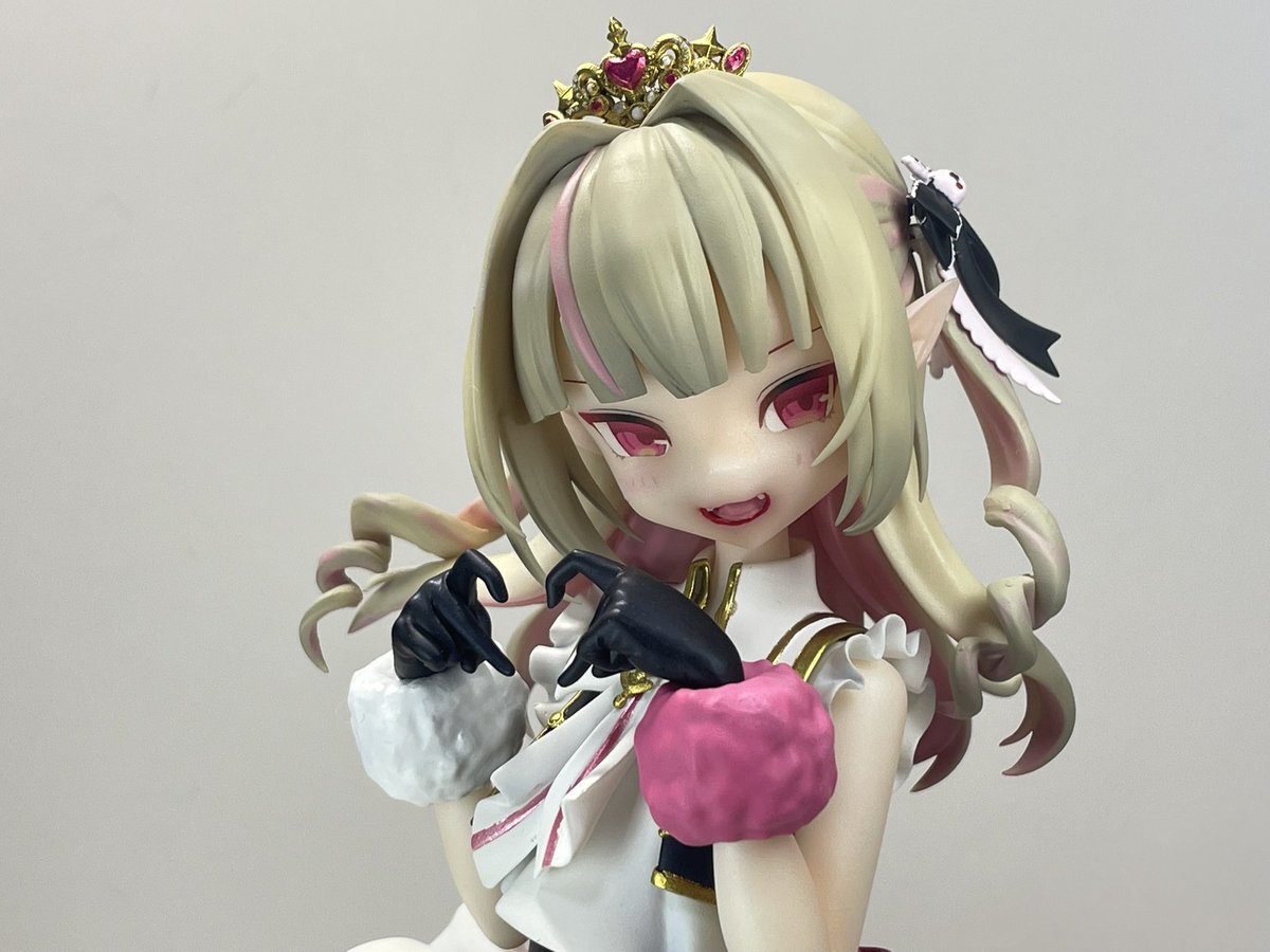 frash_991's tweet photo. りりむの共通衣装のガレキ、完成しました！ちょこちょこパーツ割っちゃったり処理甘かったりしてるけど髪と肌の塗装は上手くいったので良し！！
めちゃくちゃかわいい〜！！

原型:もち米おこわ様(@Okowa_mtgm ) https://t.co/TeIm1SfUrj