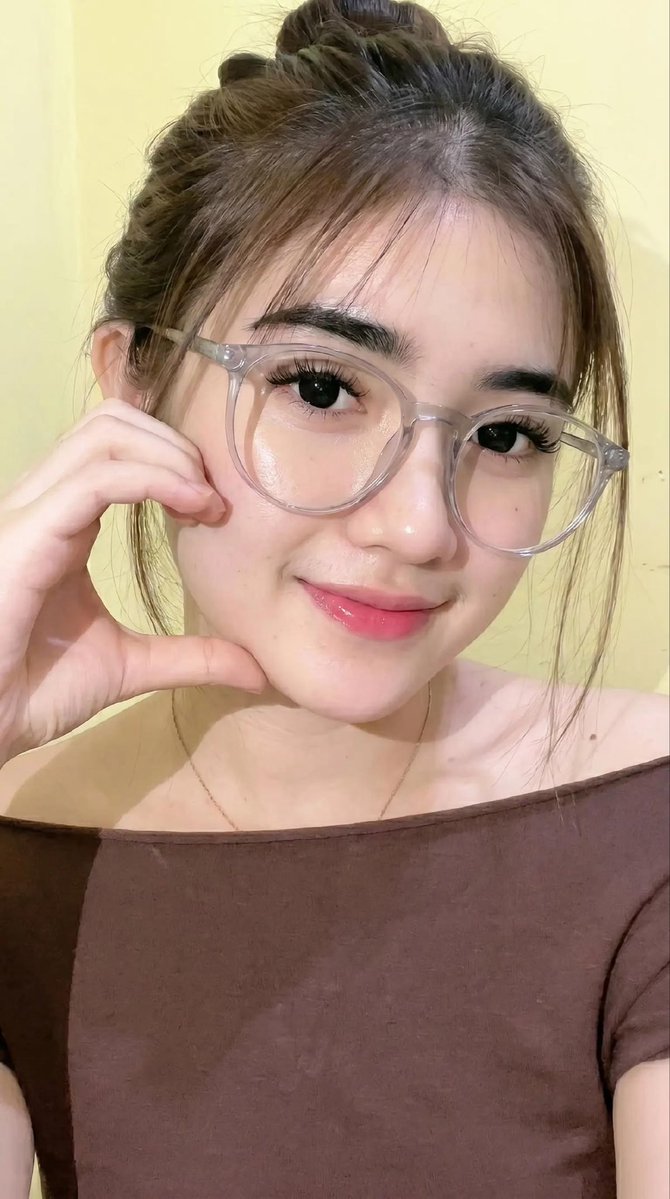 Vippremium_07's tweet photo. Tgh ramai bincang satu ni ❤️‍🔥
Full collection ad kt sni https://t.co/EqqI0kik0w
Link kt bio

#fypシ゚viral #malaysia #fypmalaysia #melayu #cikgu https://t.co/pmhfsGzlFn