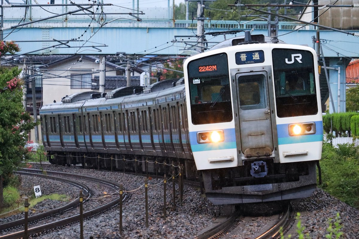 353Azusa_Photos's tweet photo. 2026.8.14
2242M 普通松本行き
211系N602編成(所定:E127系2両)
安曇野花火開催に伴う編成変更 https://t.co/CIx3cbR2cm