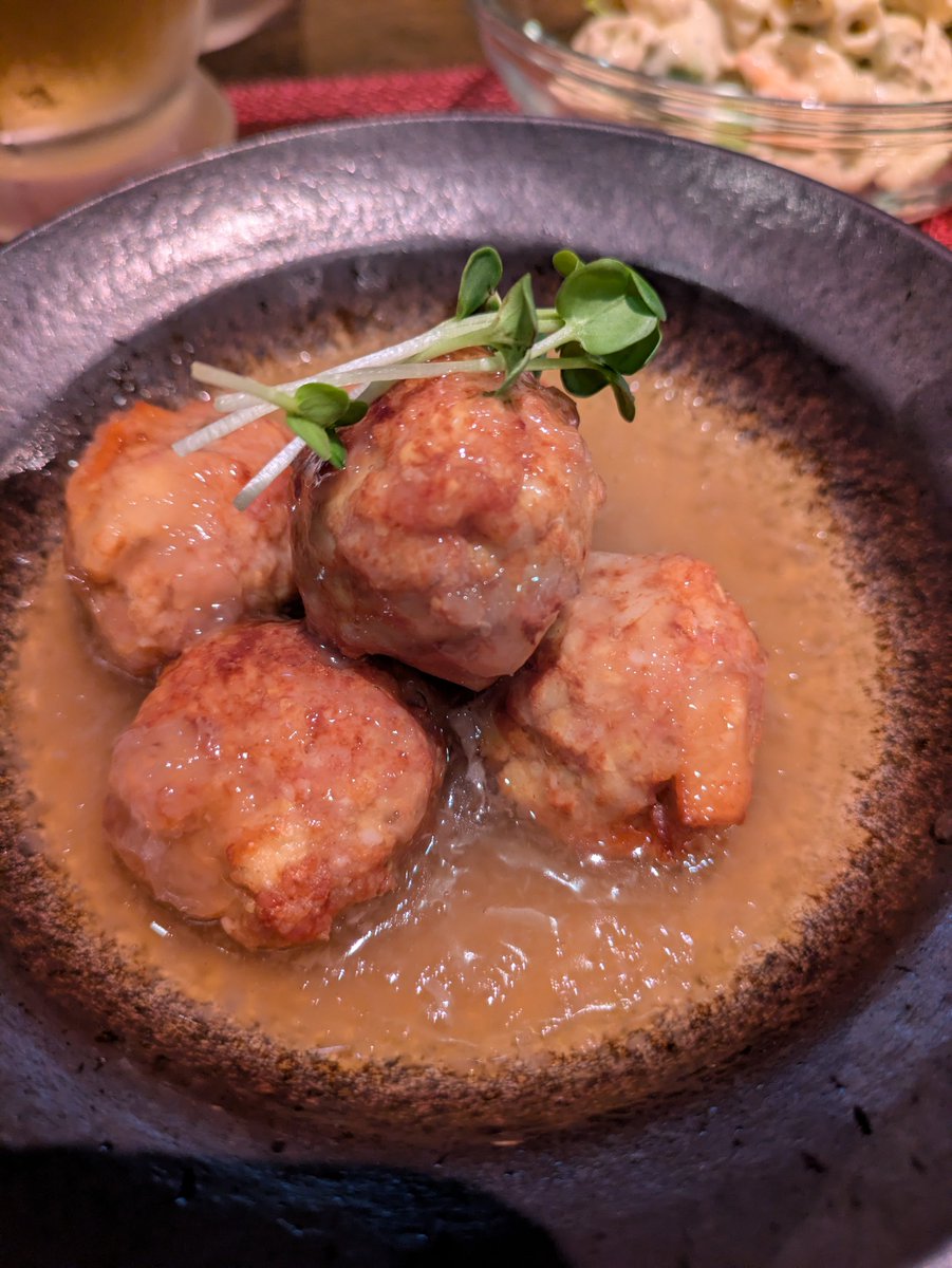 1020Rain's tweet photo. ·

Happy  Friday  Night

昼まで爆睡し夕方から出動！

茄子の煮浸しに鶏団子のみぞれ煮、マカロニサラダ。

ビールのあとは兼八の水割り。

麦の香ばしさが好きな焼酎です。

#兼八　#おばんざい https://t.co/r5J2cpwpPC