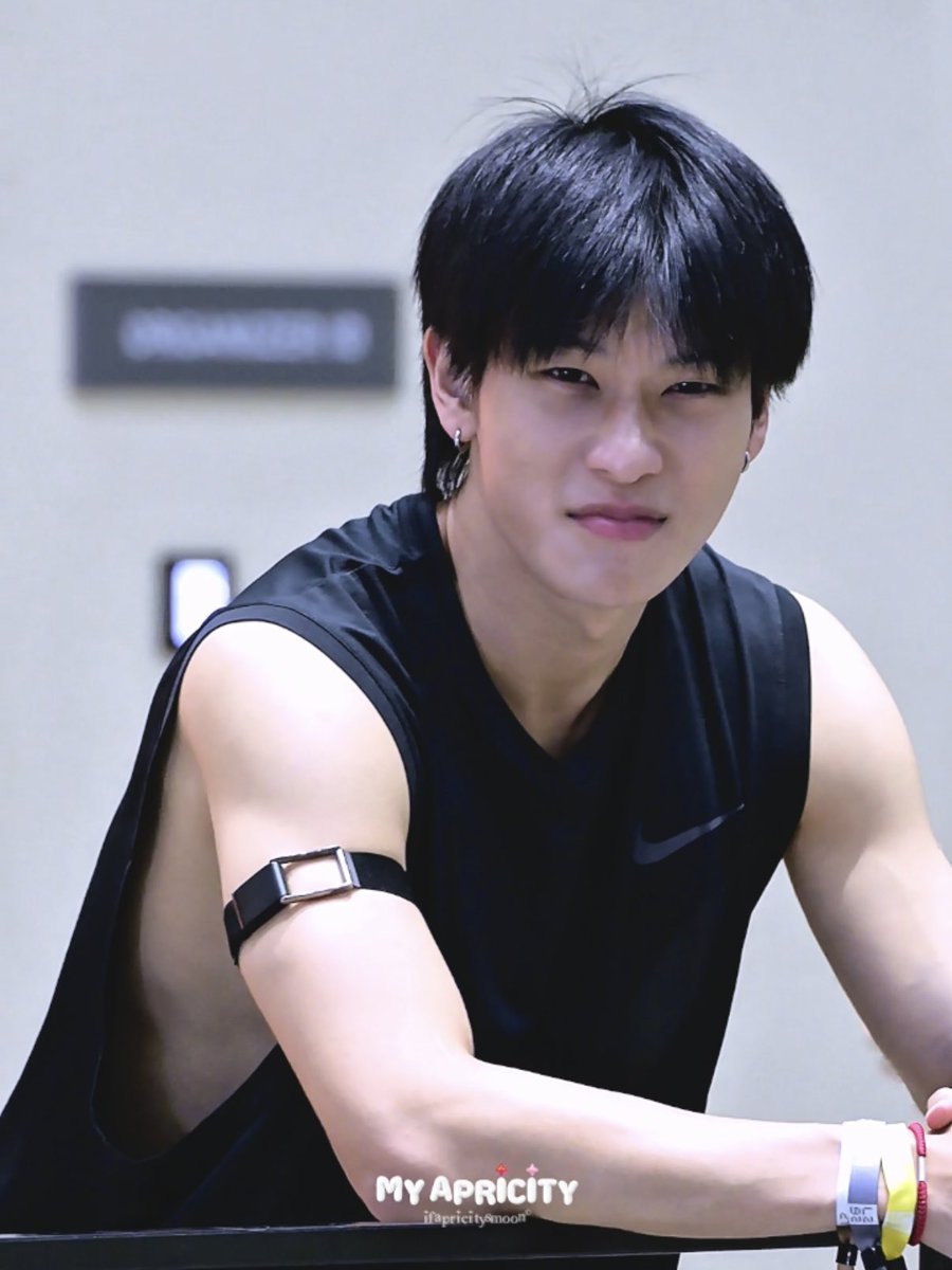 ifapricitysmoon's tweet photo. ก่อนแข่งดูนั���กีฬาวิ่งไปหน้ายู่ไป มานตื่นเต้นอะเนอะๆๆ (๑•́ -•̀) ⁭ ⁭

DAOUOFFROAD HYROX DDAY

#OUROADtoHYROX_DDAY
#offroadKTP #OFFROAD #ออฟโรด https://t.co/xfr8PRNwil