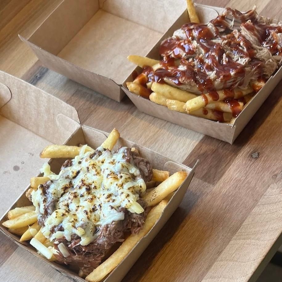 HarrogateBrewCo's tweet photo. Happy Friday! Norton's Deli are back at the Taproom tomorrow (Saturday 15th) serving slow-braised beef rolls, loaded fries and nachos ✨ https://t.co/1jP4Mcl0pK