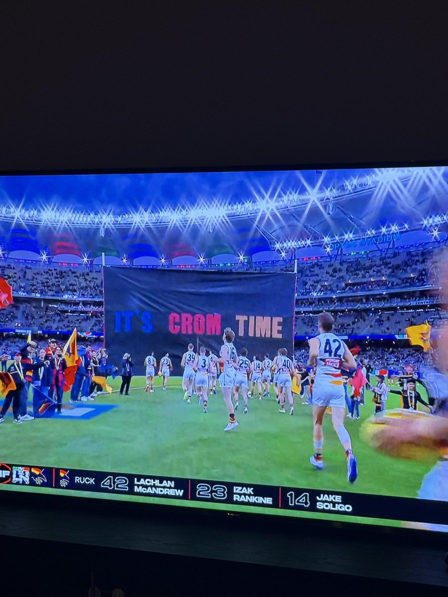 Mikey_Nicholson's tweet photo. crom. #weflyasone #gocrom https://t.co/W040OZrjTI