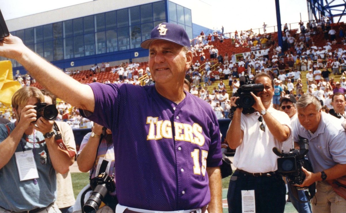 TigahPaul's tweet photo. Per @JacquesDoucet  of WAFB Baton Rouge, the greatest baseball coach ever that revolutionized &amp; was a trail blazer that made college ⚾ into what it is today, The LSU 🐐 Coach Skip Bertman was called home this morning.  11 CWS
Appearances, 7 SEC Titles amd 5 nattys #ForeverLSU https://t.co/HKP0njTIPj