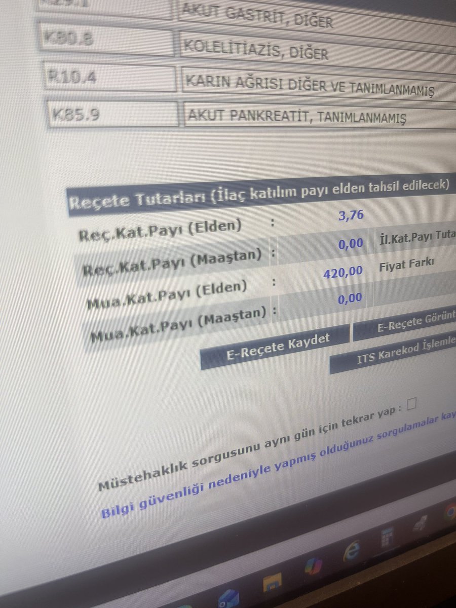 ella_klcckn's tweet photo. Hastaya şu muayene ücretini anlat yada dağı süpür https://t.co/4IIcwQ6z1a