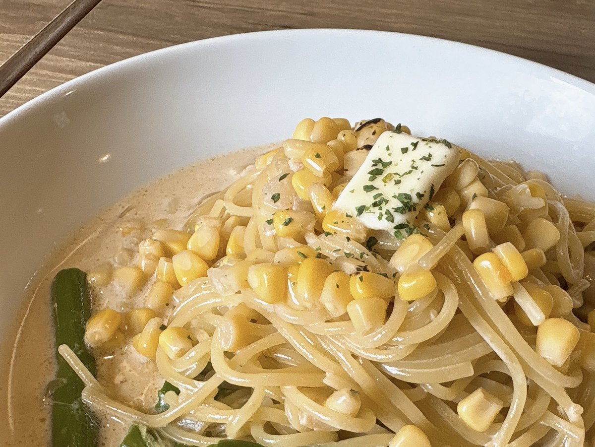 mayuchix's tweet photo. スープパスタ専門店 コジロー1号店@佐久市

夏限定・とうもろこし貝柱アスパラの炙り味噌クリーム1280円。
最近のマイブームのコーン+バター+味噌を🍝で食べられて歓喜✨
安養寺味噌使用で美味UP😋

チキンと信州産5種きのこのトマトクリーム（中盛）+モッツァレラチーズ1450円。
モッツァレラ大きい！ https://t.co/z9ilhbbiw0