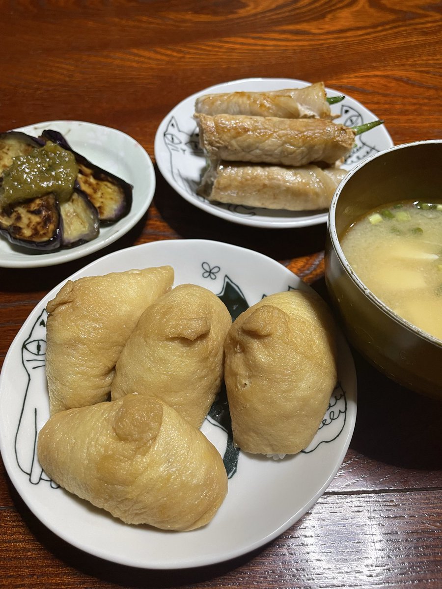 uta_waoon's tweet photo. 茶色づっくし~♪
いただきます🙏
#夕飯　#おうちごはん https://t.co/6dlmun6k6c