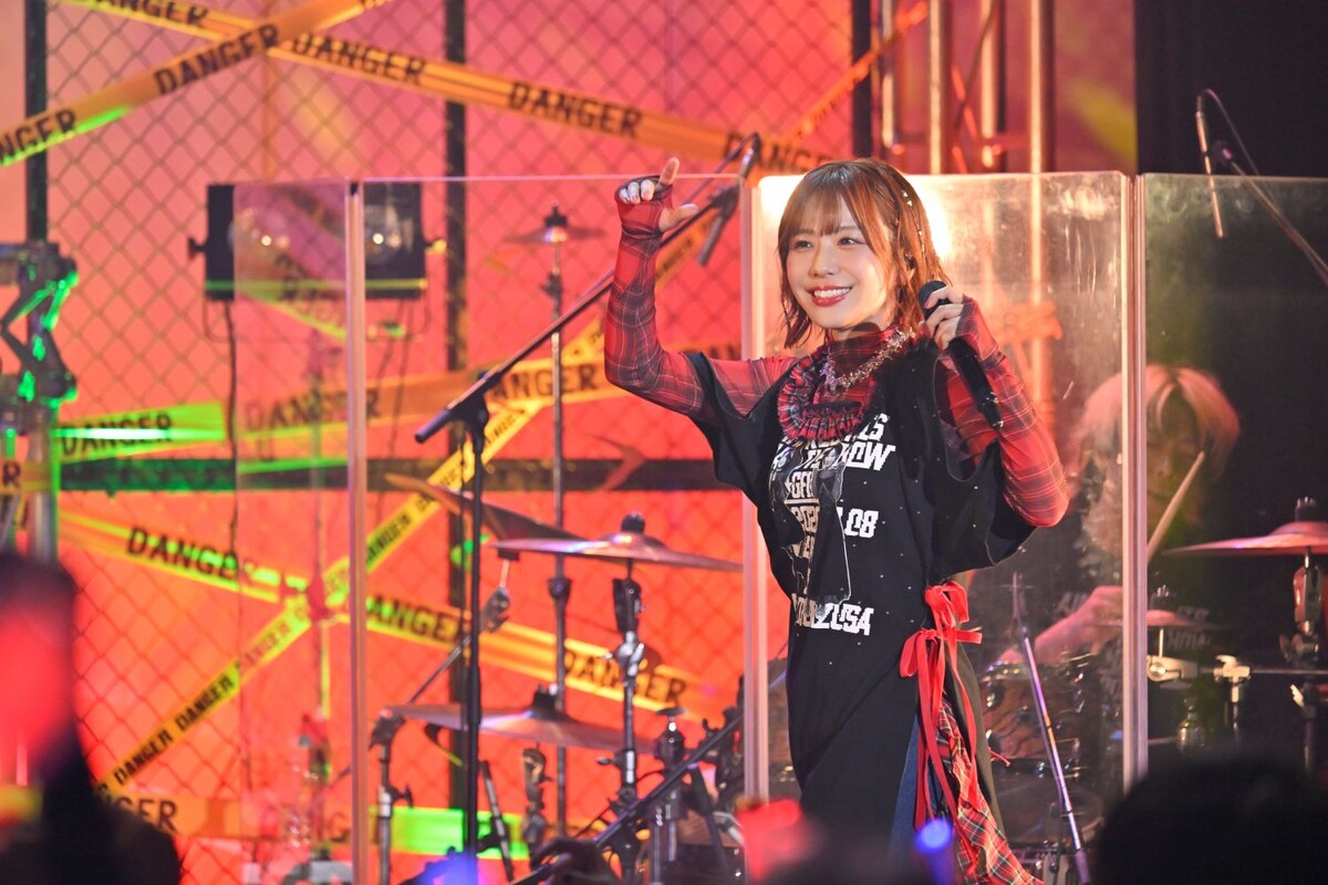 natalie_mu's tweet photo. 【ライブレポート】
愛美が田所あずさと繰り広げた
“ほのぼの金網デスマッチ”

熱い掛け合いや朗らかトークが飛び出した
自主企画ツーマン
https://t.co/on3jaHCJ7Y

#愛美_2MANLIVE_A_GAME https://t.co/ihacSISlXx