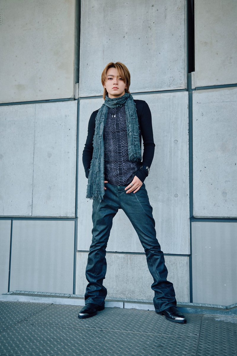 starglow_bmsg's tweet photo. 📸RUI

#サマソニ大阪
@summer_sonic 

🎬「Drivin’ My Life」MV
https://t.co/XBbGmbpYC1

🎧 PLAYLIST｜This Is STARGLOW
https://t.co/zQM3CI4ImV

#RUI 
#STARGLOW https://t.co/v3ln9O7tEI