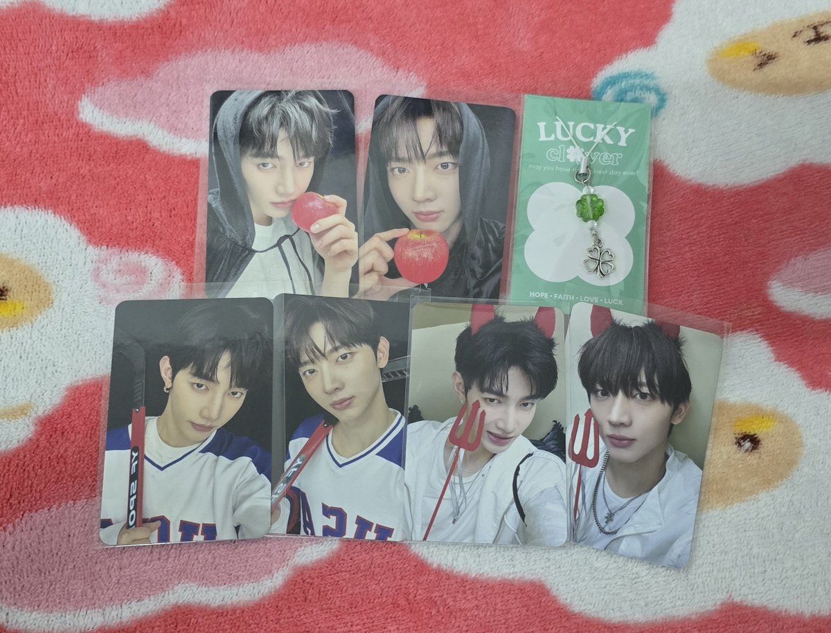 noyna008's tweet photo. เด็กๆ มาถึงแล้ว 😊 แพ็คมาอย่างดี ขอบคุณ สำหรับของแถม 🍀ด้วยนะคะ 
น่ารักมาก 🦝🐦🫶
#rwsnowball https://t.co/Gxf4tv3ytT
