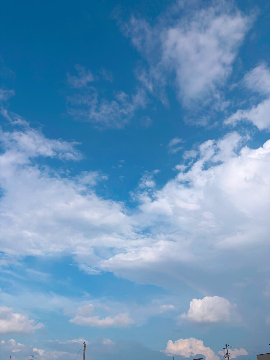 fuyu_rinrin7's tweet photo. 虹、夕日、空のグラデーション https://t.co/vfqQnnIqRw