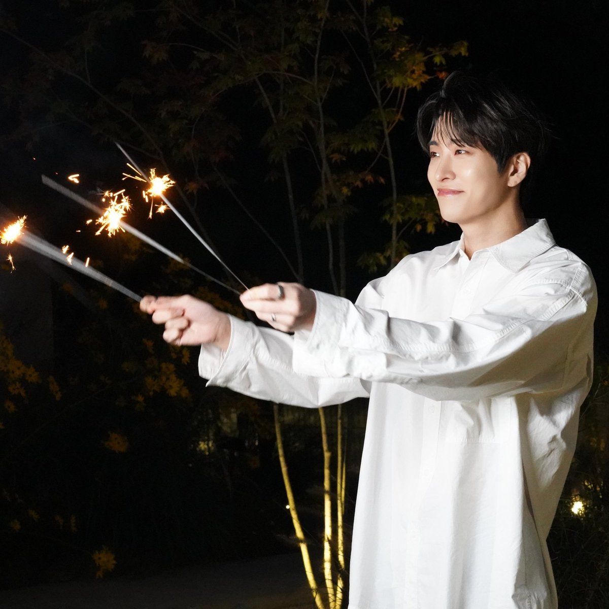 got7_twinkling's tweet photo. 우헤헿 강아지 🎆🎇 

ㅠㅜㅜㅜㅜㅠ귀여워... ㅠㅜㅜㅜㅜㅠ💚
#영재 #YOUNGJAE @ChoiArs_YJ https://t.co/HeP4r8Gi1E