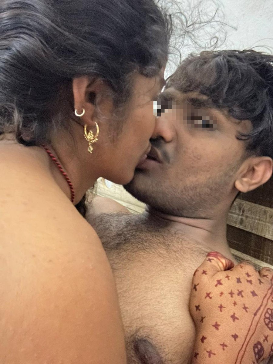 pinji0777's tweet photo. Love moments 💋😚🥰 https://t.co/iVSR3nmMFf