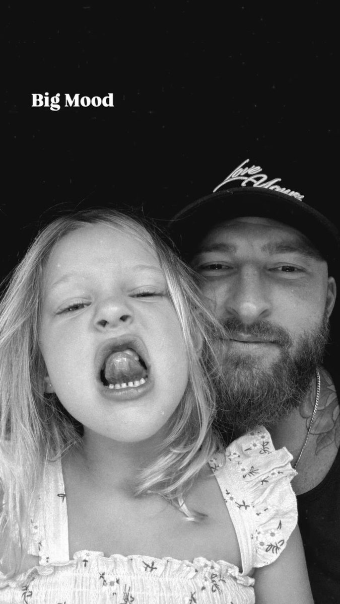 charlesharr's tweet photo. My greatest achievement
#dads #daddydaughter #achievement https://t.co/m0gNFRvnpf
