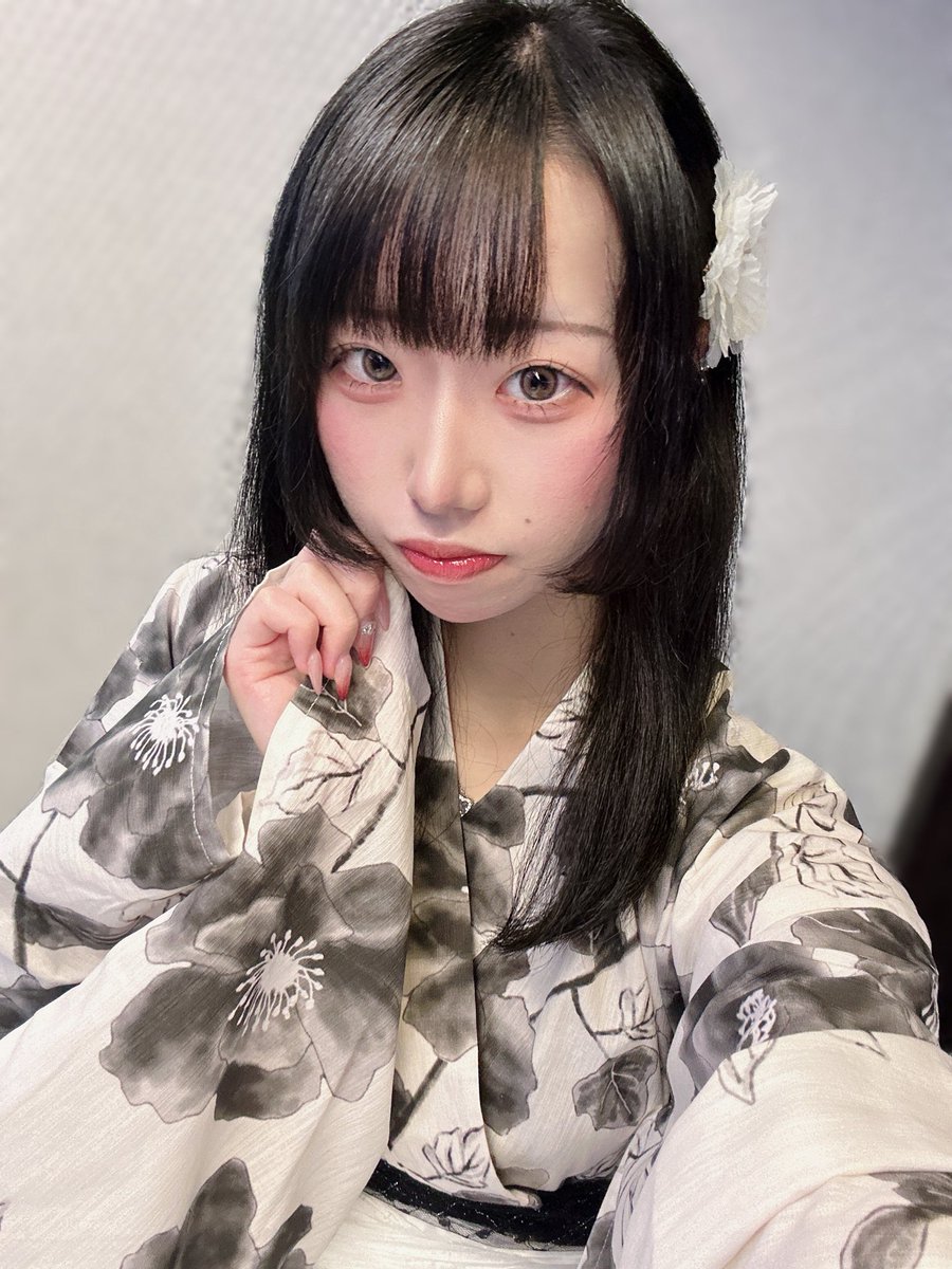 http_q000's tweet photo. 19-23
夏しよ〜？ https://t.co/PkLQkmabol