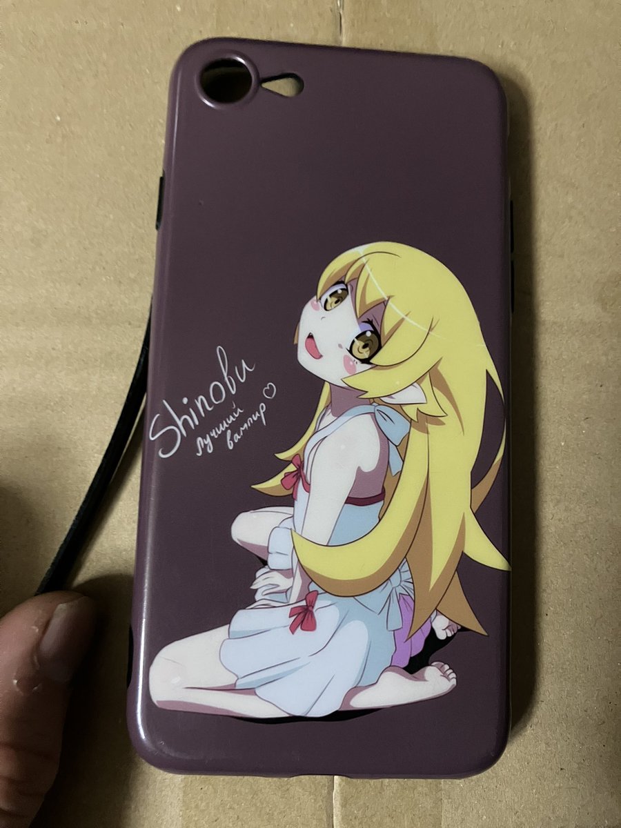 kimajun's tweet photo. スマホケース、仕事で壊れた😭 https://t.co/0NQA25SvsB