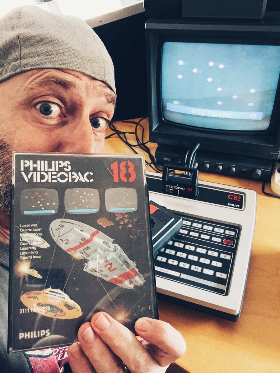 turk182es's tweet photo. Certainement un des meilleurs jeu à deux sur Videopac avec Cowboys 😍
Bon vendredi les amis !
#Retroblog #Retro #Retrogaming #Retrogames #retrogamers #RetroComputer #Oldies #Vintage #8Bits #Jeuxvideo #Videogames #Videopac #Odyssey https://t.co/CMLwz81QFH