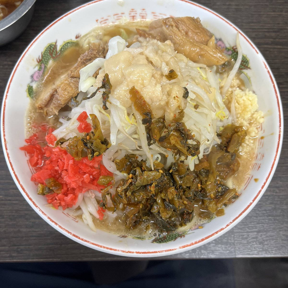 chanko1192's tweet photo. 33
ラーメン二郎@川越
久訪でしたがうまさ再確認 https://t.co/01sw8uv4nD