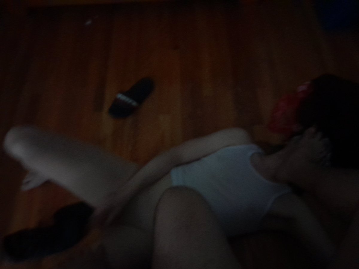 cheezedkuzko's tweet photo. need this shit again frfr #feet #gayfeet #menfeet #feetworshi̇p #malefeet #feetpics #feetlovers #malesoles #bi #gay #latino #sexy #sneakylinks #nyc links? https://t.co/03mgmz9enu