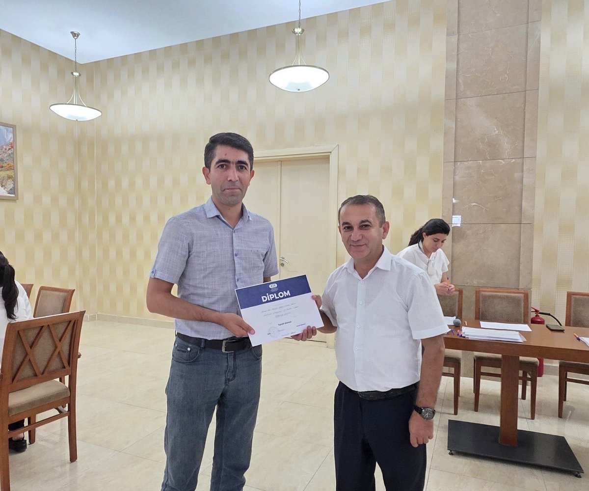 m_ncl33871's tweet photo. Ağdaş Heydər Əliyev Mərkəzində Ağdaş rayonu üzrə gənclər və idman sektoru, Ağdaş Heydər Əliyev Mərkəzi, GİKM-in Mərkəzi Aran Regional nümayəndəliyinin Ağdaş bölməsinin təşkilatçılığı ilə “Gənclərimiz gələcəyimizdir” adlı “Nə? Harada? Nə zaman?” intellektual oyun keçirilmişdir. https://t.co/wtLOYJUDOV