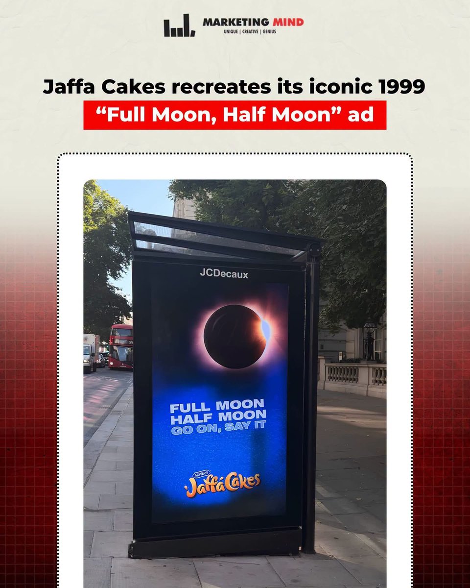 MarketingMind_'s tweet photo. Jaffa Cakes has reimagined its iconic 1999 โFull Moon, Half Moonโ ad following the solar eclipse.
#MarketingMind #recreate #solareclipse #moon https://t.co/zeGg5nliJV