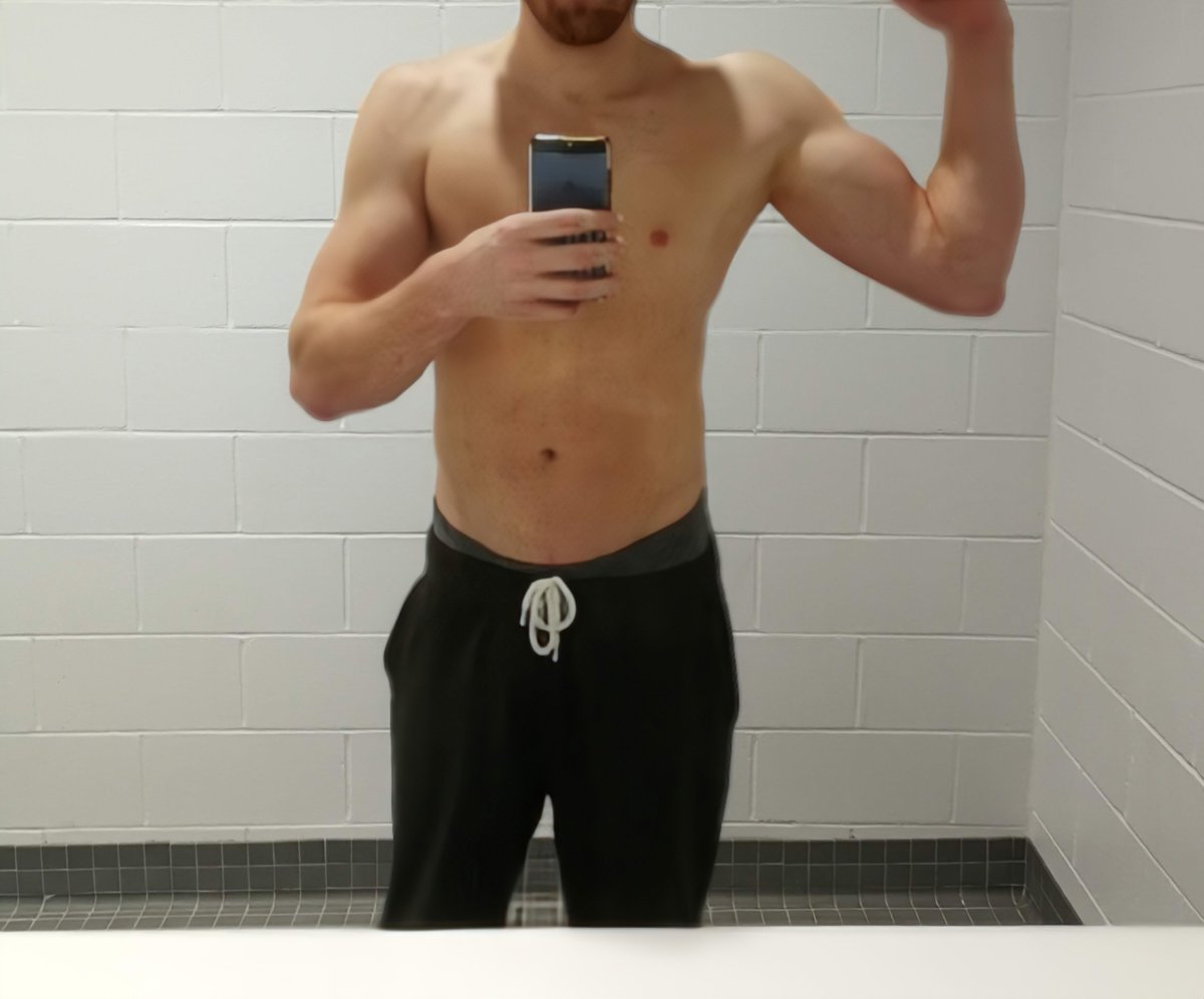3Kevrs's tweet photo. Making progress on a journey I've been doing for a while now. Still not where I want to be, just cant quit! 
#goals #journey #muscles #determination https://t.co/OBZPj6QHvD