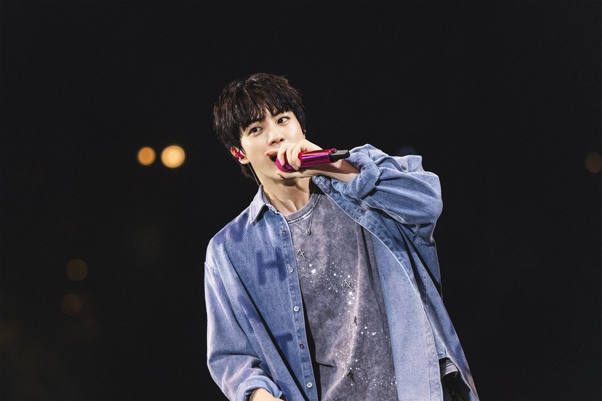 JinBase_'s tweet photo. Jin Via Instagram BTS Official ✨ 

❤️❤️

#Jin #진 #방탄소년단진 #BTSJIN https://t.co/DXleRkrAPy