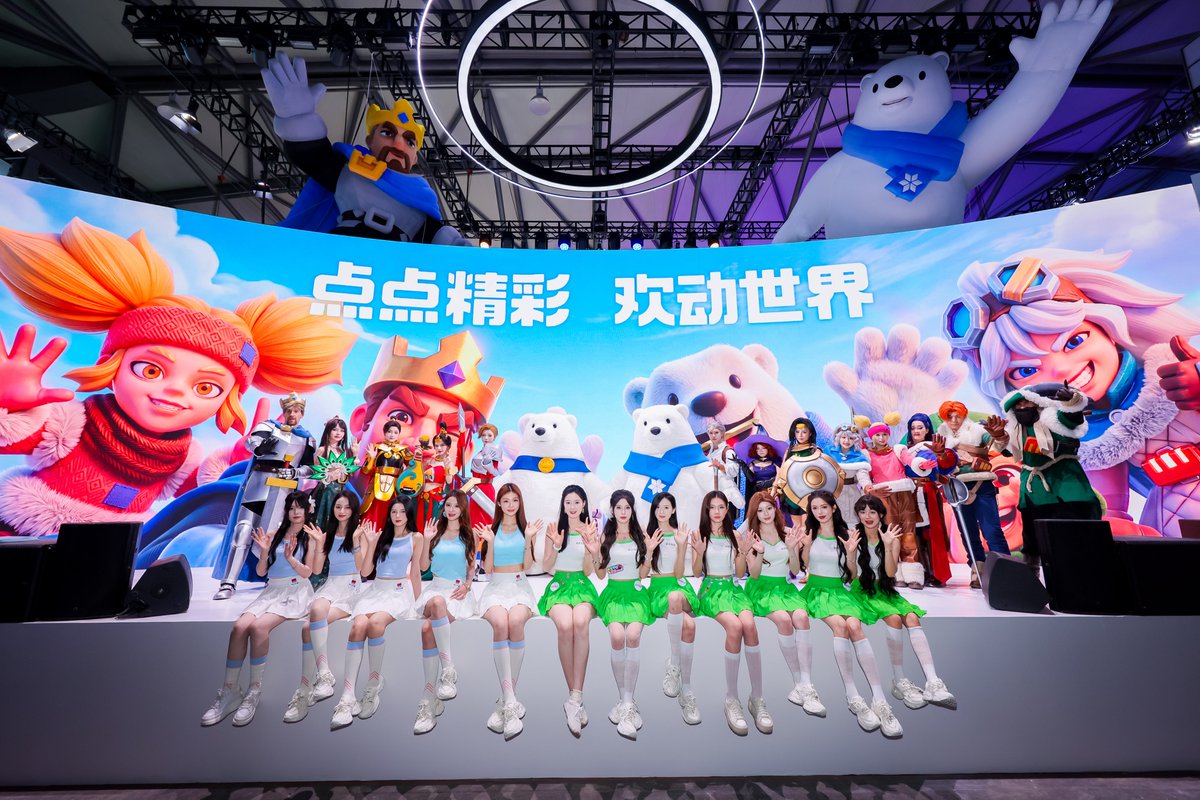 WOS_Global's tweet photo. Check out the Whiteout Survival cosplayers at ChinaJoy 2026!😍

=============================
👉Join us on Discord: https://t.co/wmiEuAUvrW
💎Official Store:  https://t.co/jbG66wLllf
#whiteoutsurvival https://t.co/LJIBNuC0Ng