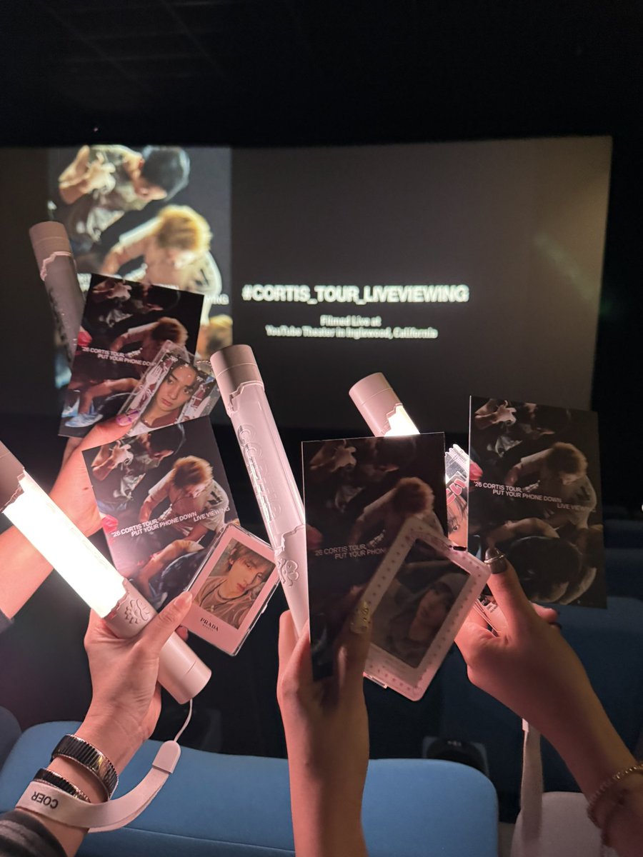 archiveshsh's tweet photo. Cortis pypd LA live viewing💗 @cookieebitesss @zar0201 https://t.co/DZZH5yolX7