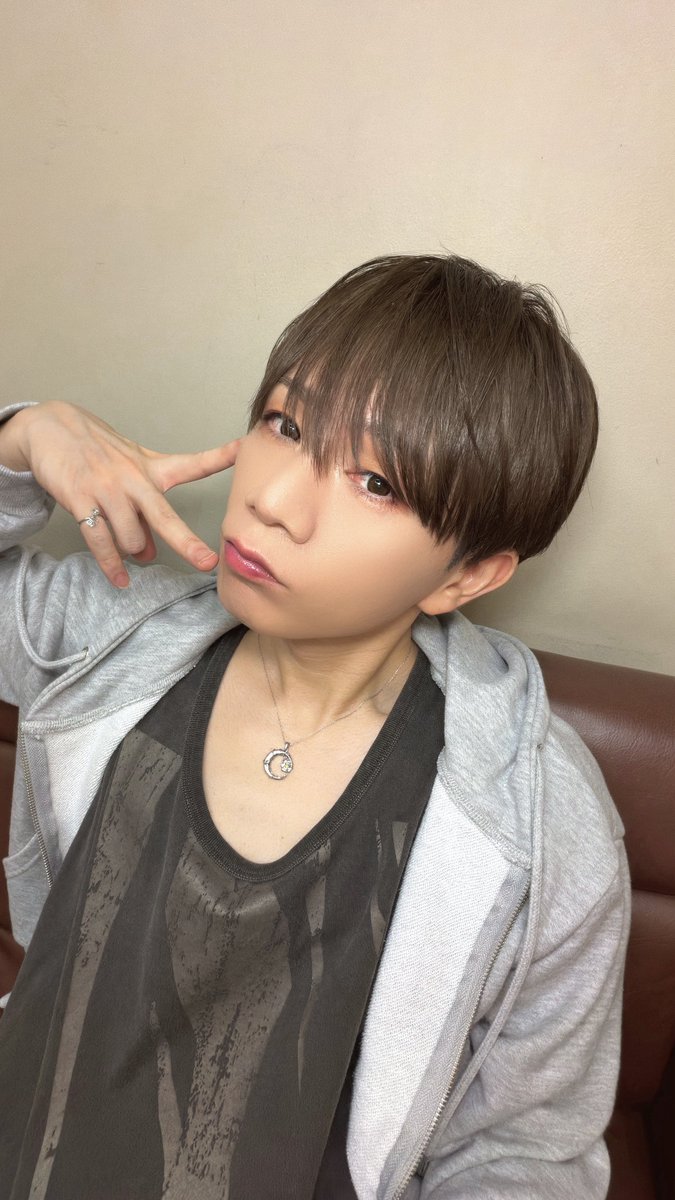 uratasama's tweet photo. 愛知公演ありがとうございましたー！！

今日もとても幸せいただきました！ありがとう！✨

明日は東京頑張るぞー！！

応援よろしくねー！
おつたぬたぬ！ https://t.co/IhbpbWXBsa