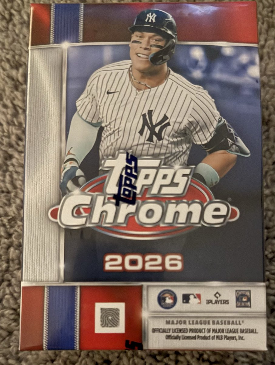 AMAMBREAKERS's tweet photo. Ripping Topps Chrome Baseball. Hits in comments.@CardPurchaser https://t.co/gYuFqoS2z3