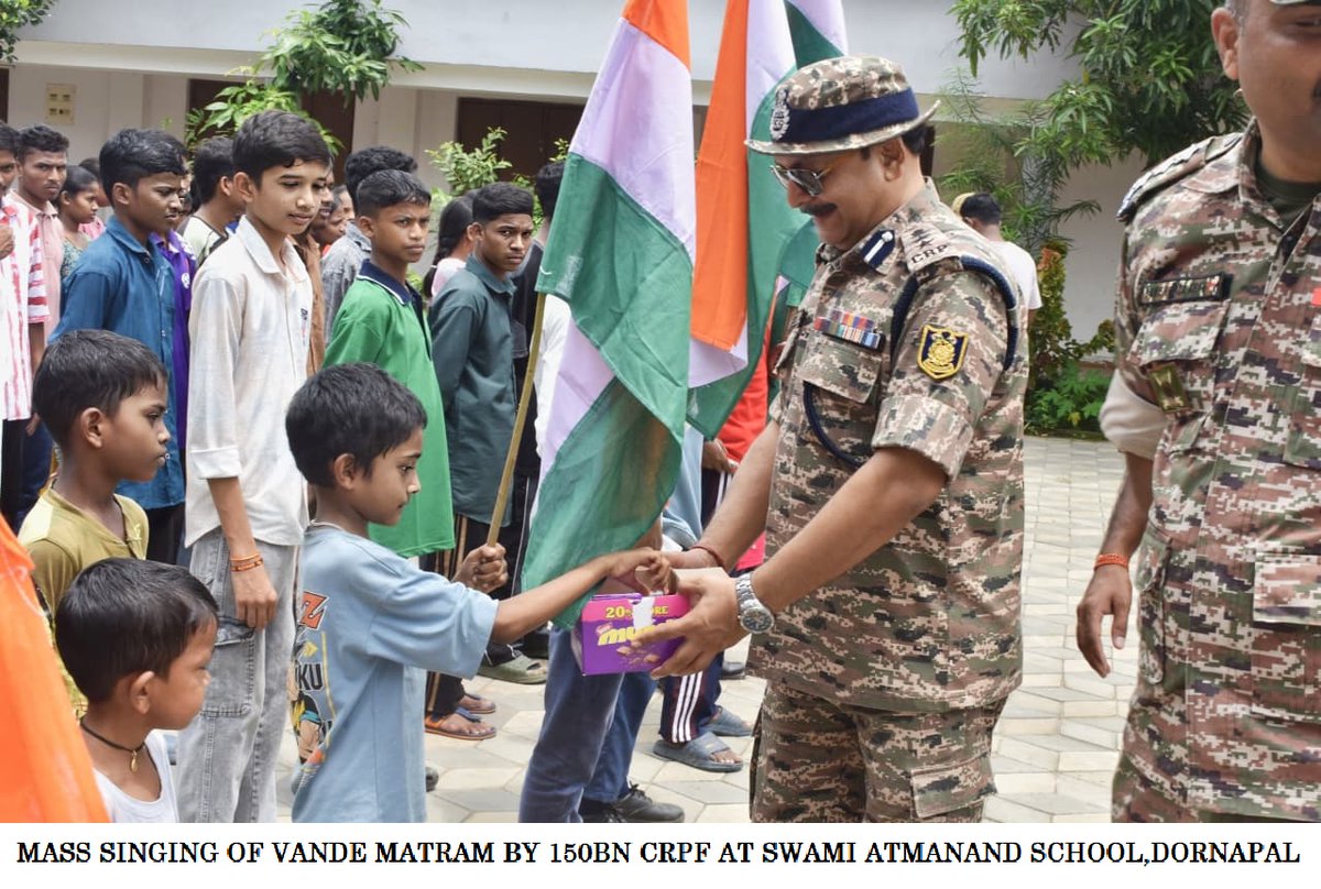 150BNCRP's tweet photo. 🇮🇳 Independence Day 2026 🇮🇳 
150 Bn CRPF organised mass singing of “Vande Mataram” and distribution of sweets at Swami Atmanand Govt. School, Dornapal, Sukma, inspiring students with the spirit of patriotism, unity &amp; national pride. #vandeMatram #Harghartiranga https://t.co/vgbYNuN7n6