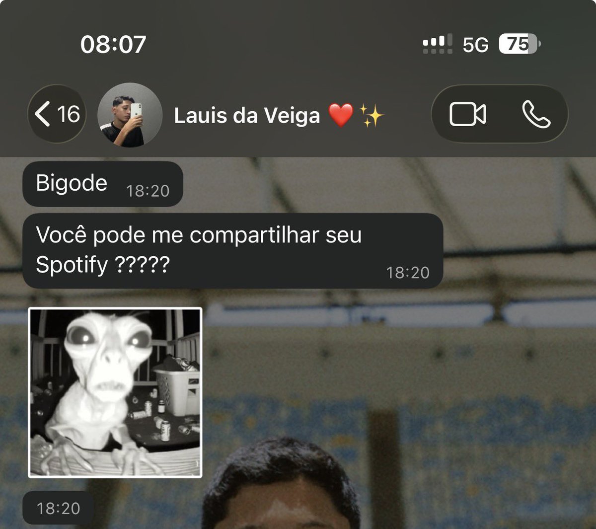 Fernandholanda1's tweet photo. A diferença que é meu irmão que pediu, mas foi do mesmo jeito. https://t.co/iQDOQ2KvAq